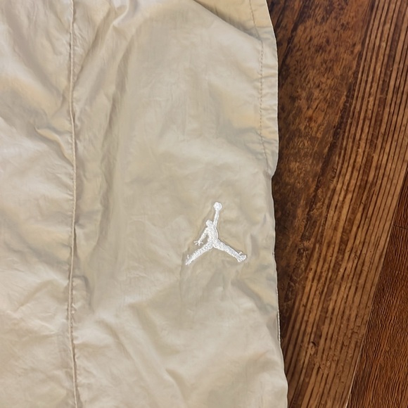 Girls Jordan pants - Picture 2 of 5